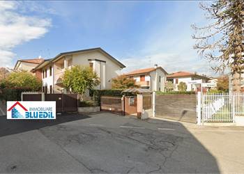 Concorezzo, appartamento asta 102 mq con cantina