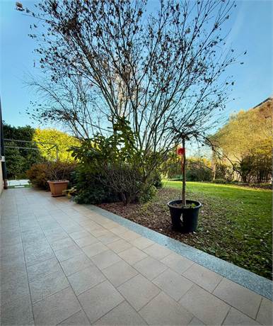 veranda