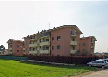 Asta Seregno, trilocale con box