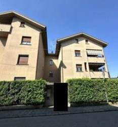 Ampio Duplex con 2 box, occasione all’asta a Lissone